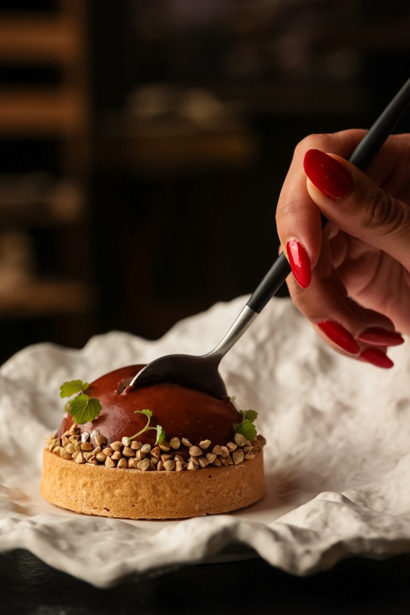 Tartelette chocolat noisettes du restaurant L'Arrosoir